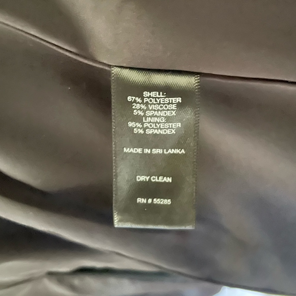 Express Women's Black Single-Button Blazer - Picture 7 of 8